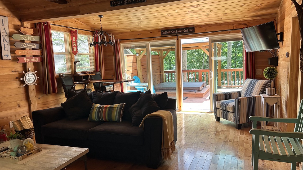 Photo of Bedroom in Wallenpaupauk Lake Estates
