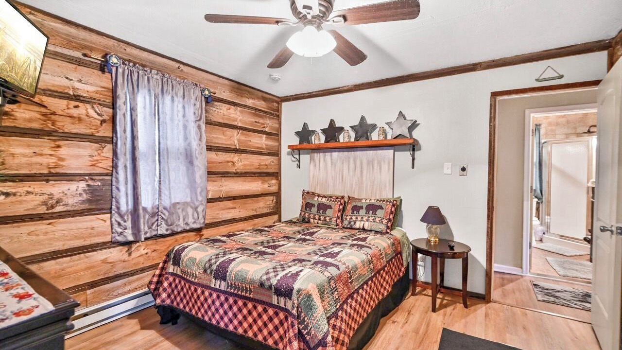 Photo of Bedroom in Albrightsville
