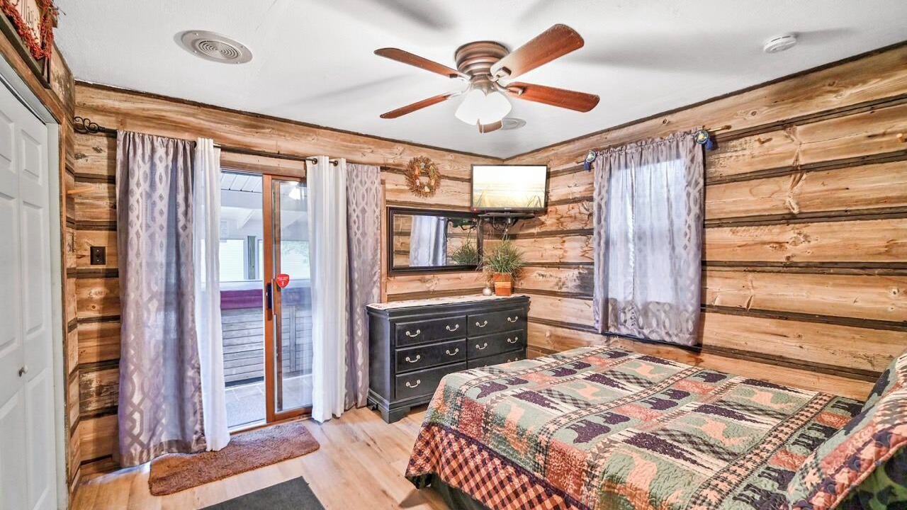 Photo of Bedroom in Albrightsville