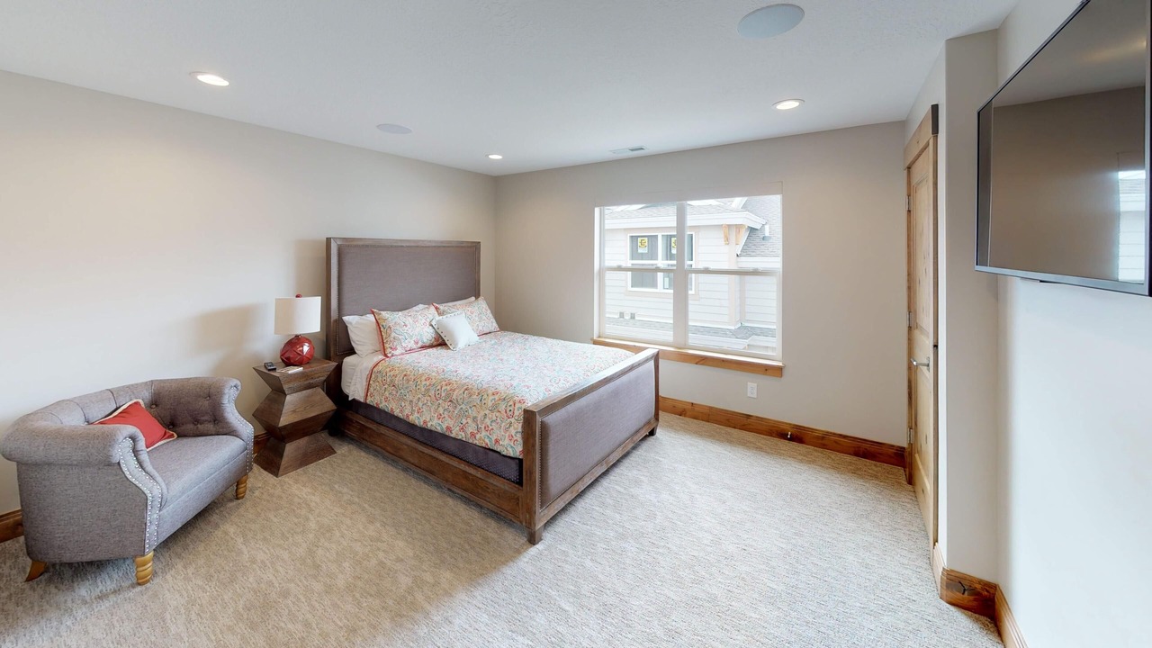 Photo of Bedroom in Garden City