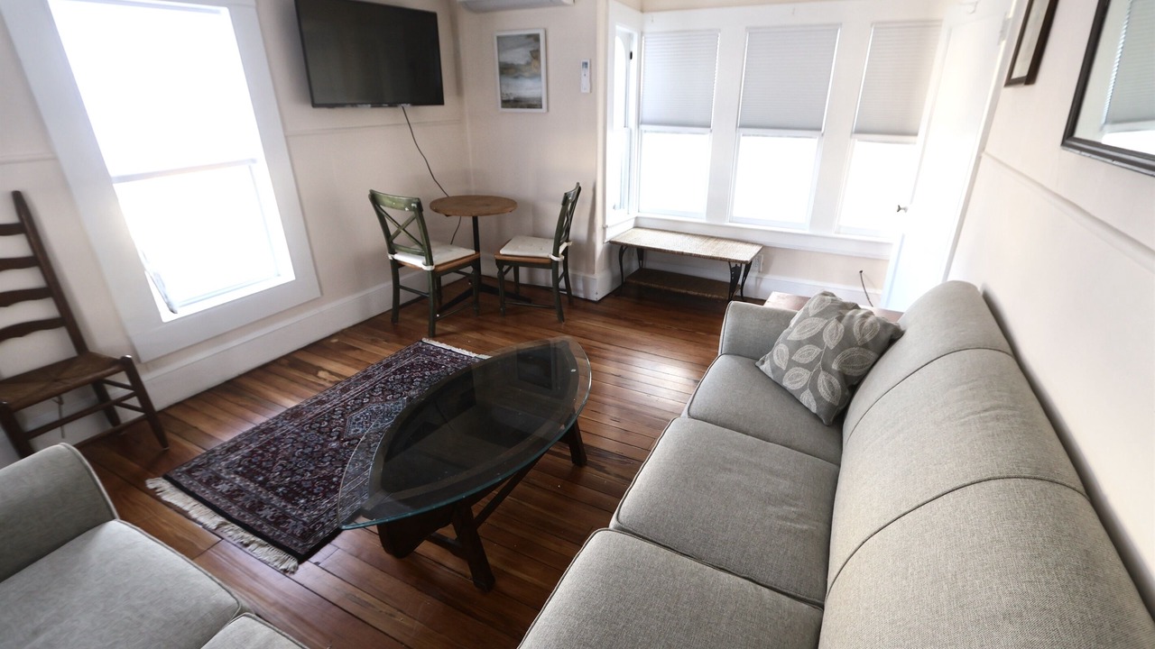 Photo of Livingroom in Beach Haven