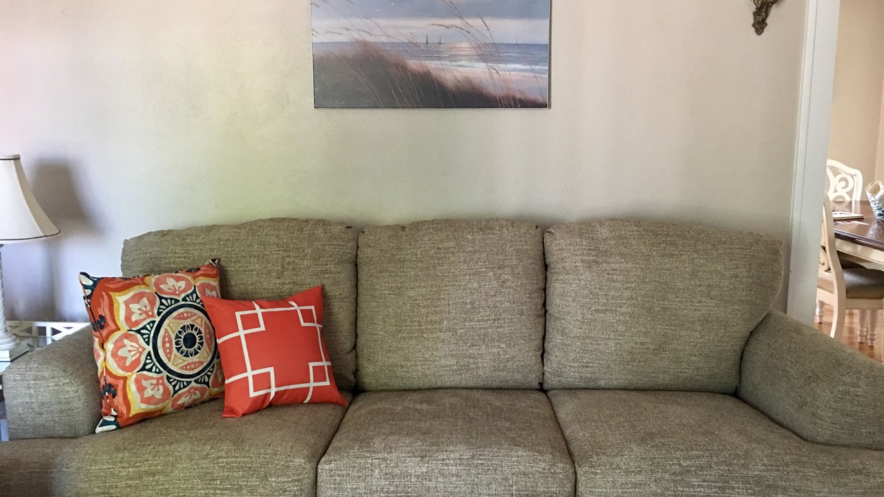 Photo of Livingroom in Geneva-on-the-Lake
