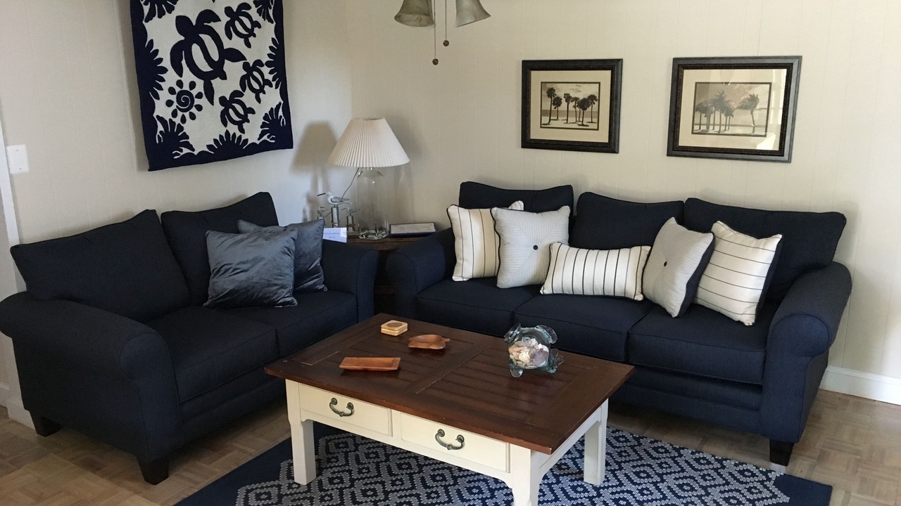 Photo of Livingroom in Cape Saint Claire