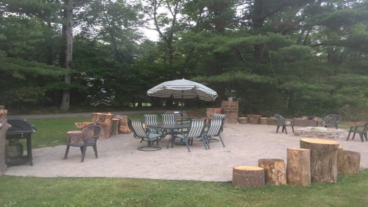 Photo of Others in Canadensis