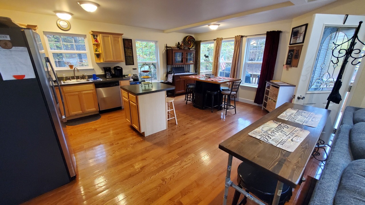 Photo of Kitchen in Rowland