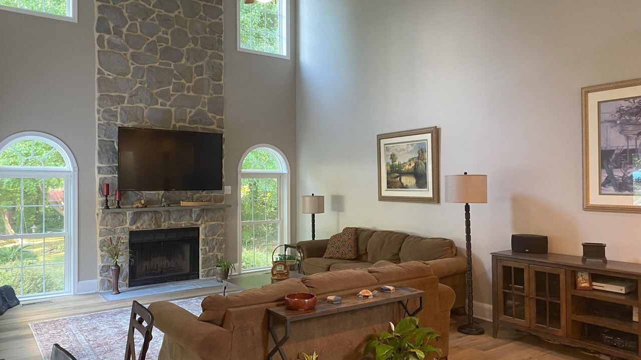 Photo of Livingroom in Herald Harbor