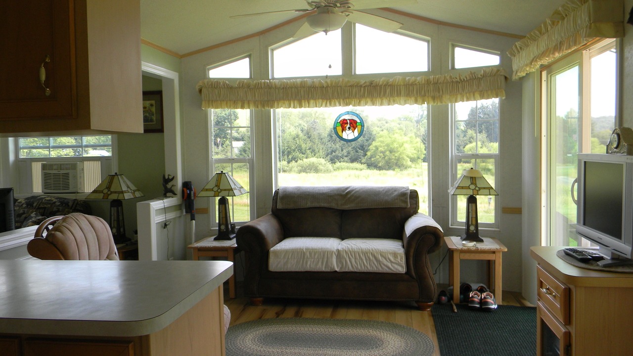 Photo of Livingroom in Aurora