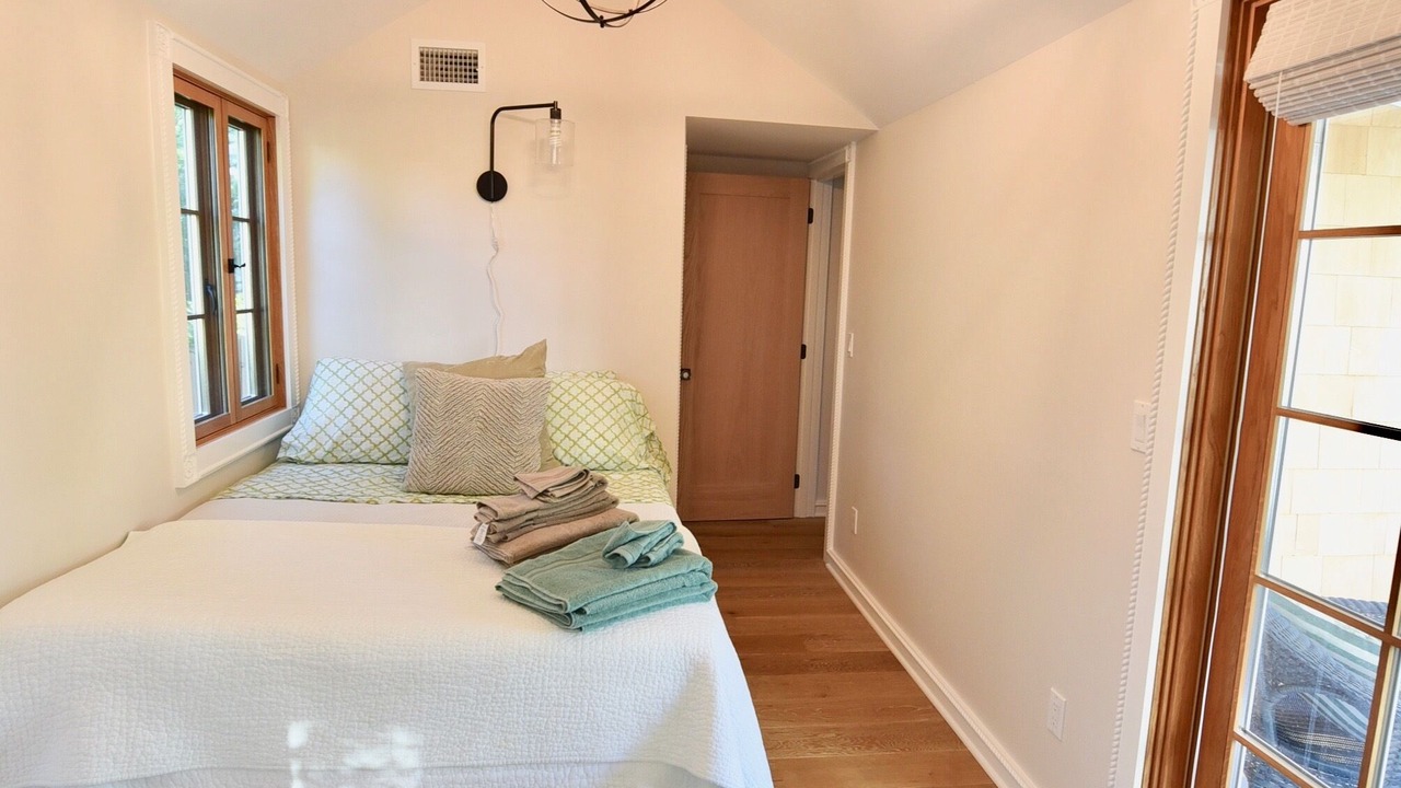 Photo of Bedroom in Avon
