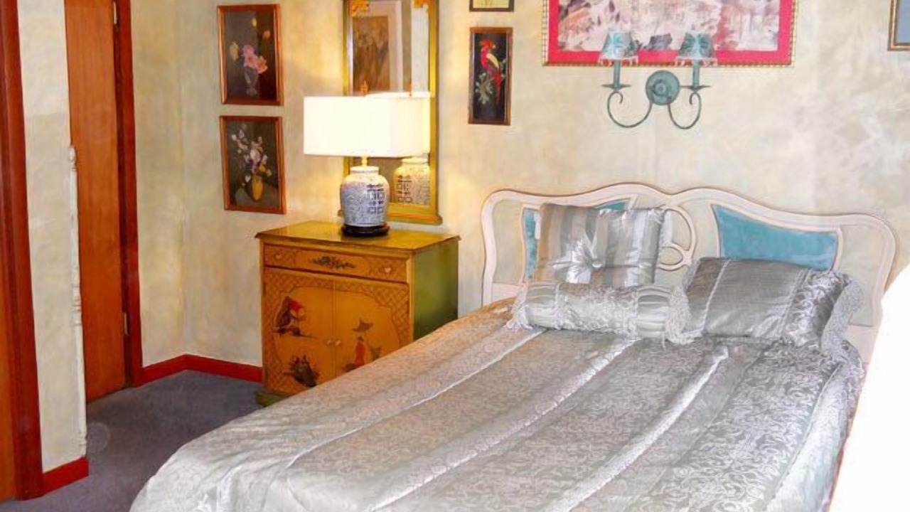 Photo of Bedroom in Chalk Hill