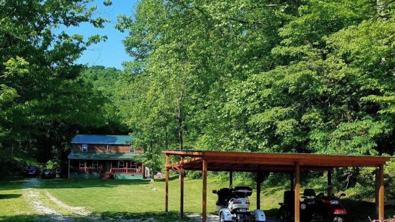 Photo of Outdoor in Fort Gay