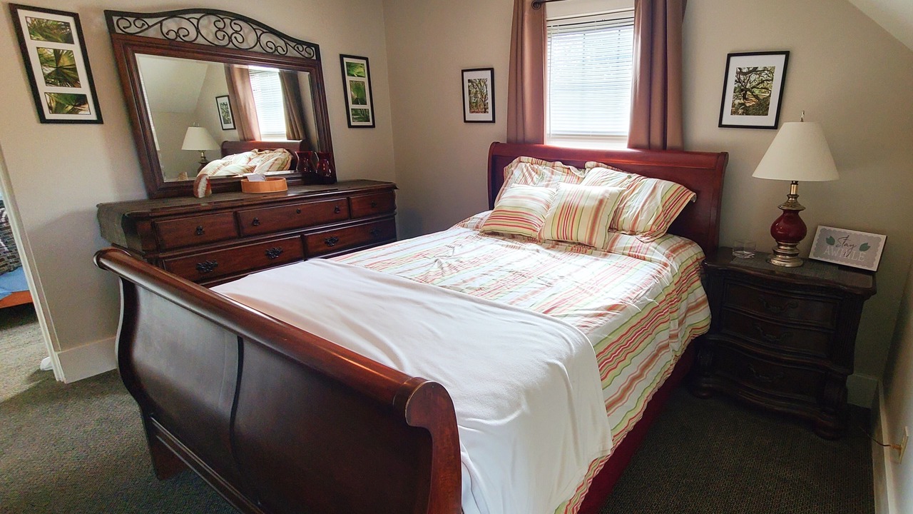 Photo of Bedroom in Moon Township