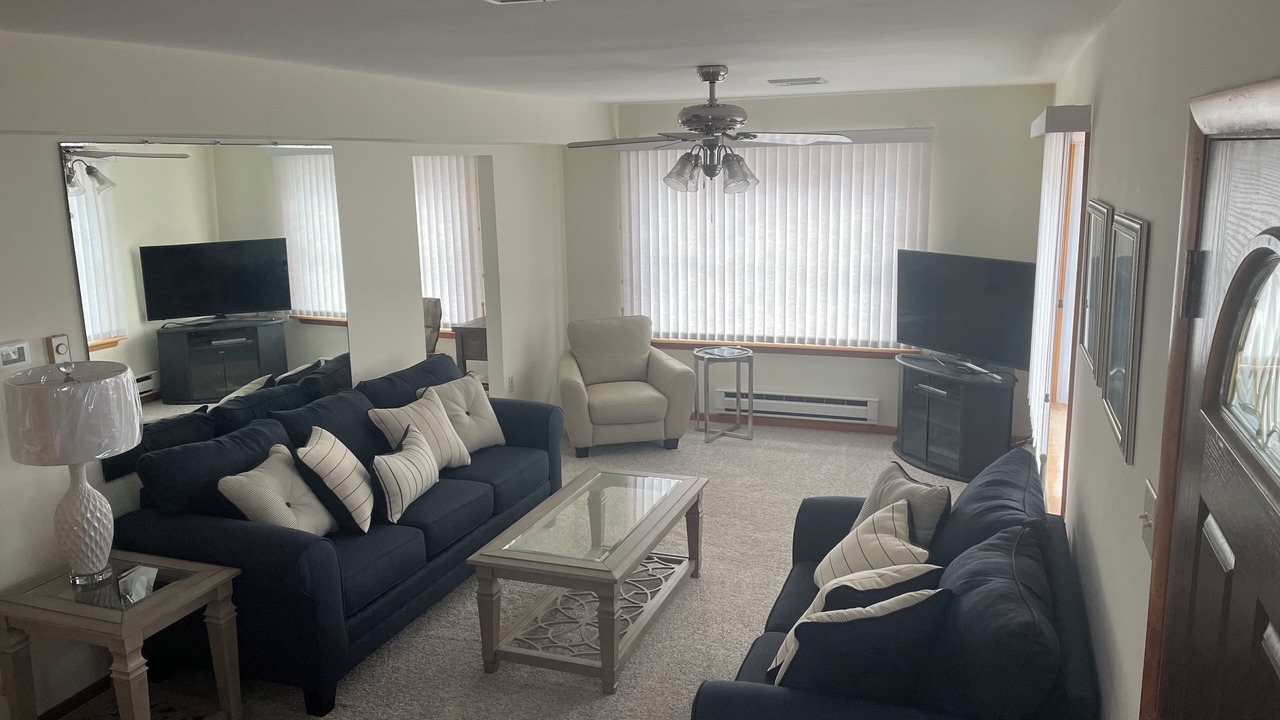 Photo of Livingroom in Avalon