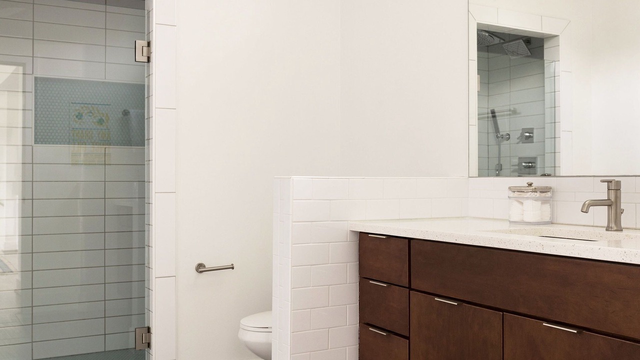 Photo of Bathroom in Edgehill