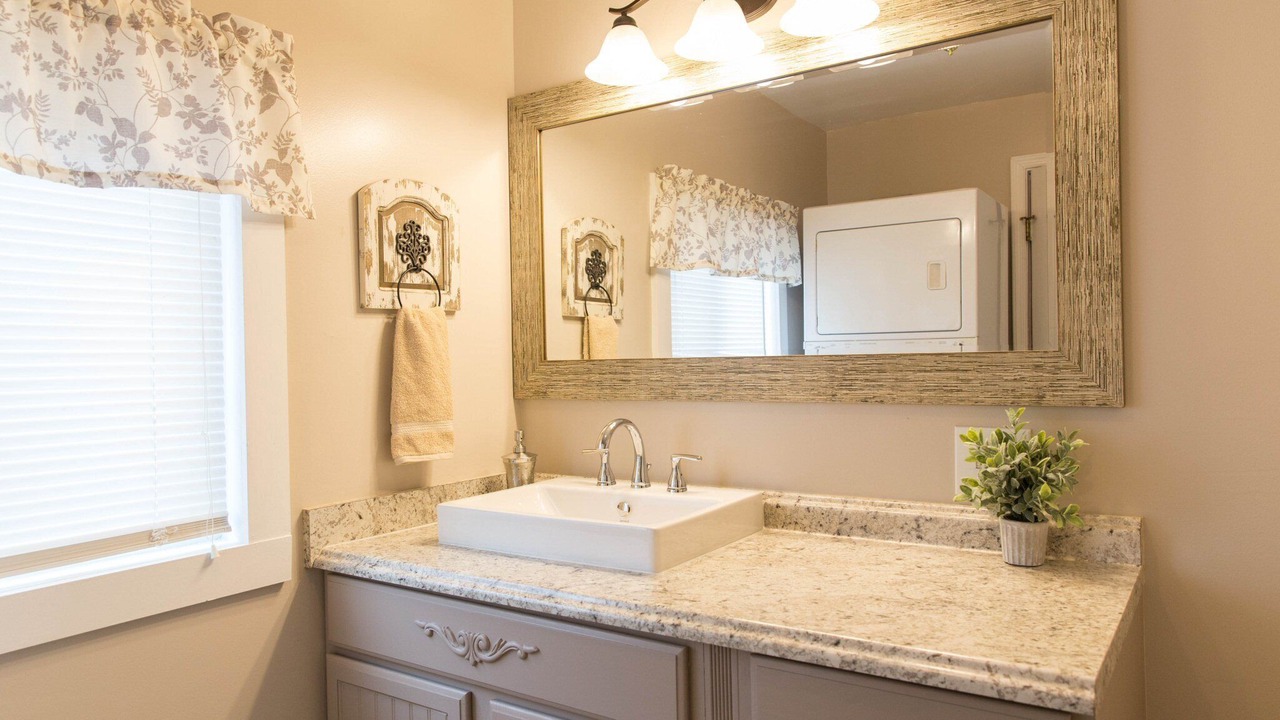 Photo of Bathroom in Luray