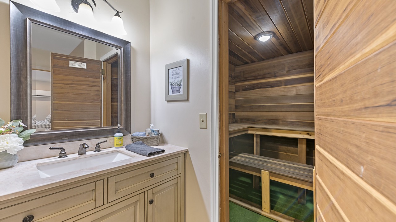 Photo of Bathroom in Jim Thorpe