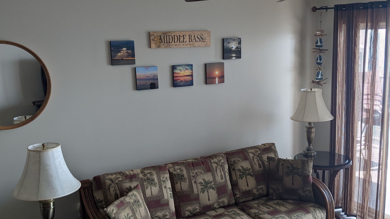 Photo of Livingroom in Put-in-Bay