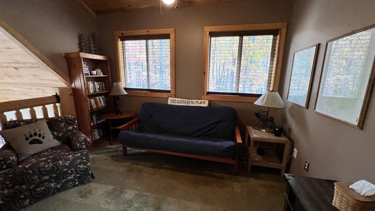 Photo of Livingroom in South Fork