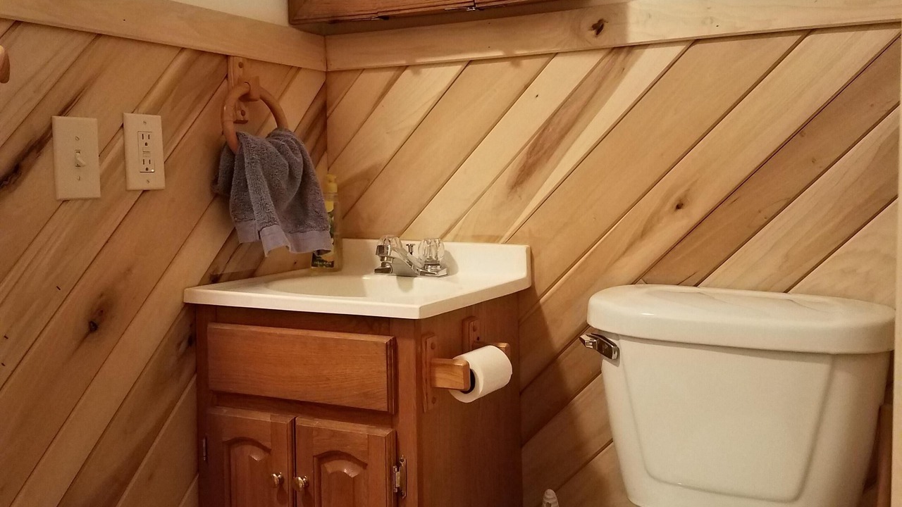 Photo of Bathroom in Mill Run
