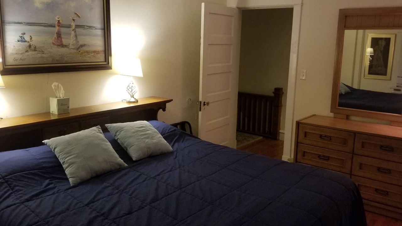 Photo of Bedroom in Pitman