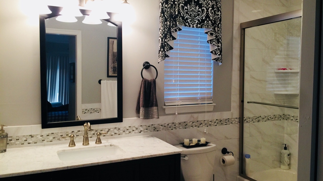 Photo of Bathroom in Beach Haven West
