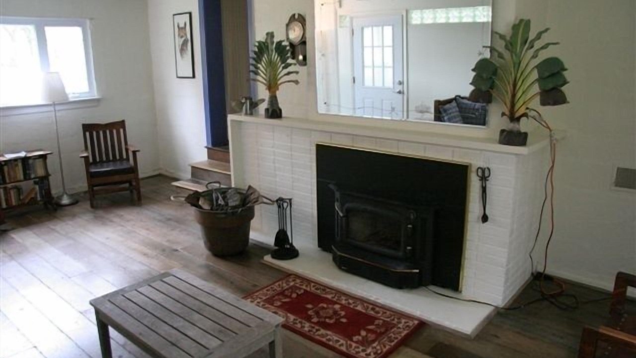 Photo of Livingroom in Bryans Road