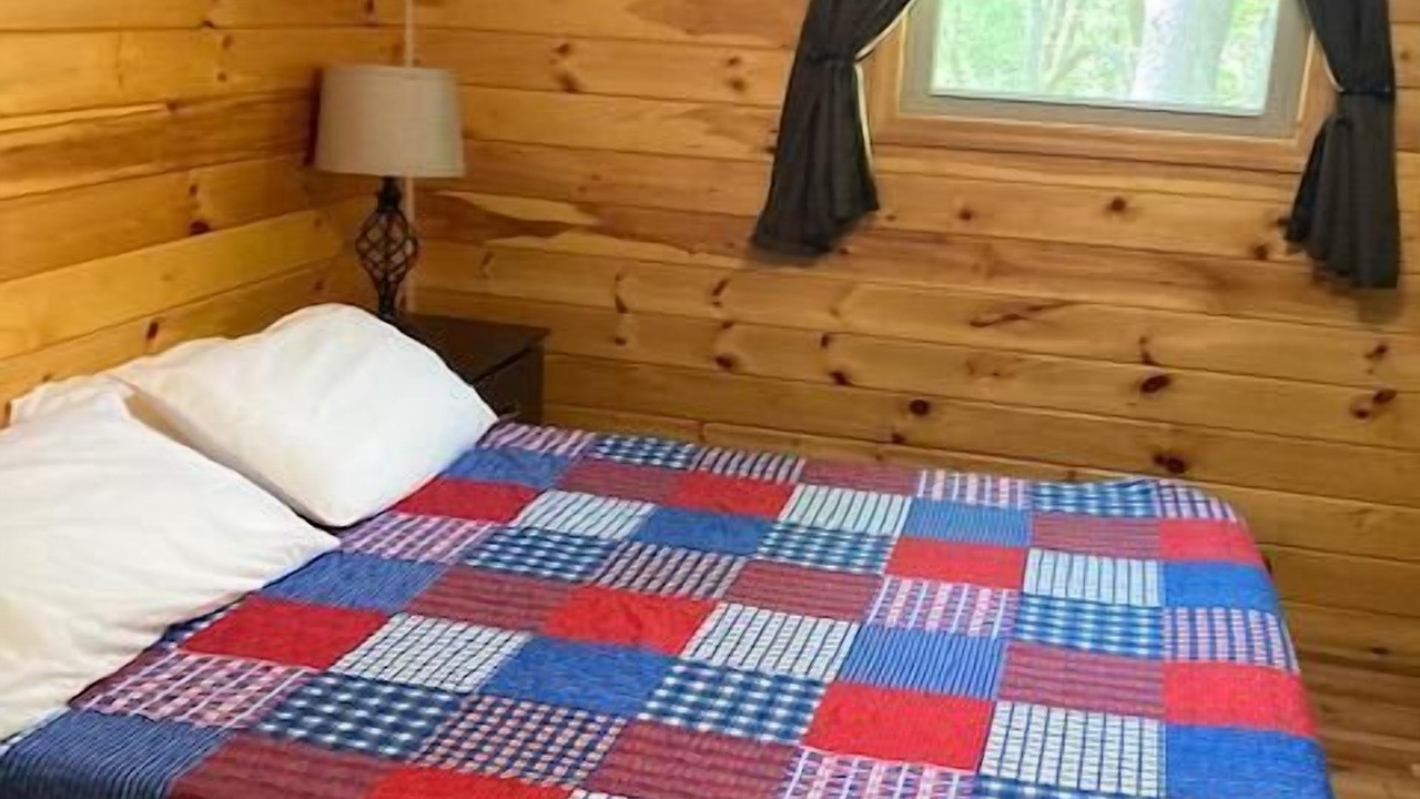 Photo of Bedroom in Logan