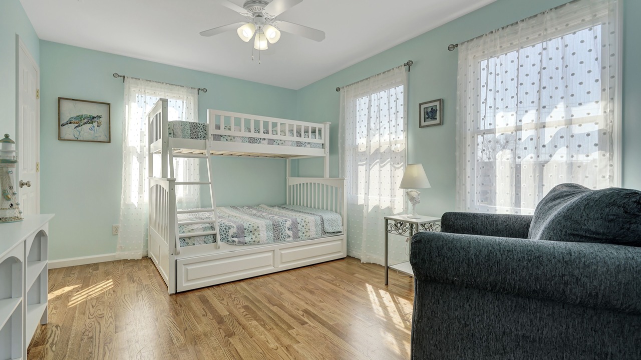 Photo of Bedroom in Long Branch