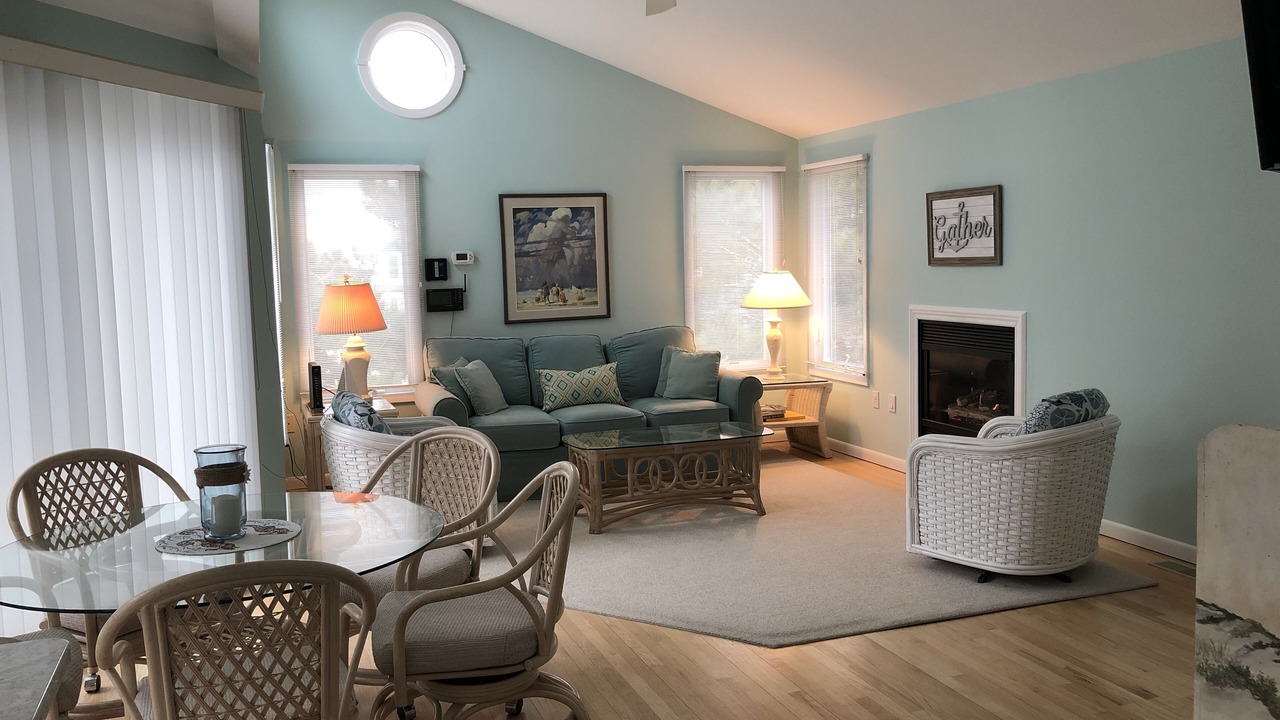 Photo of Livingroom in Harvey Cedars
