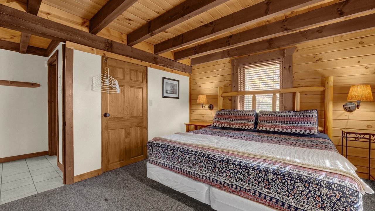 Photo of Bedroom in Rockbridge