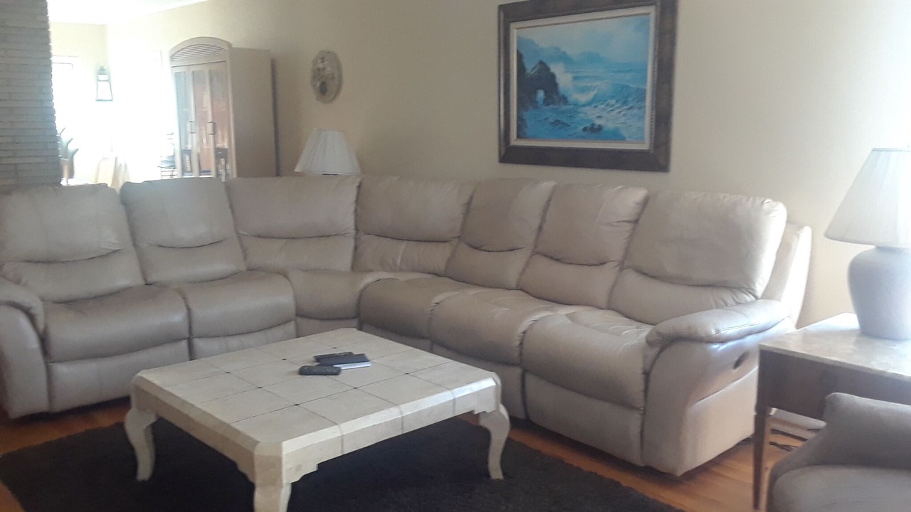 Photo of Livingroom in Mantoloking