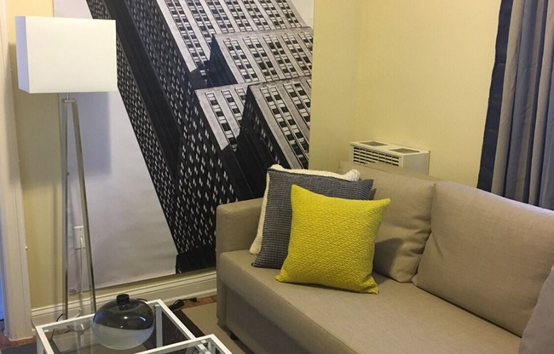 Photo of Livingroom in West New York