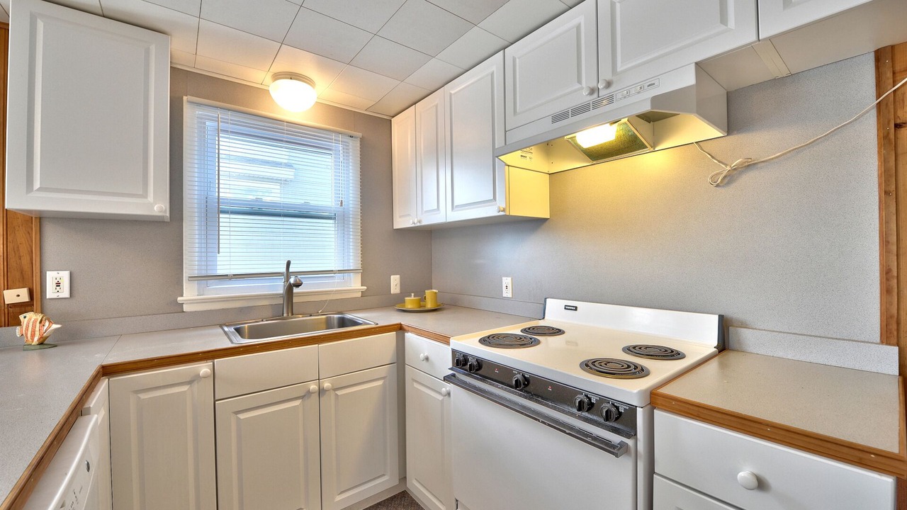 Photo of Kitchen in Beach Haven Gardens