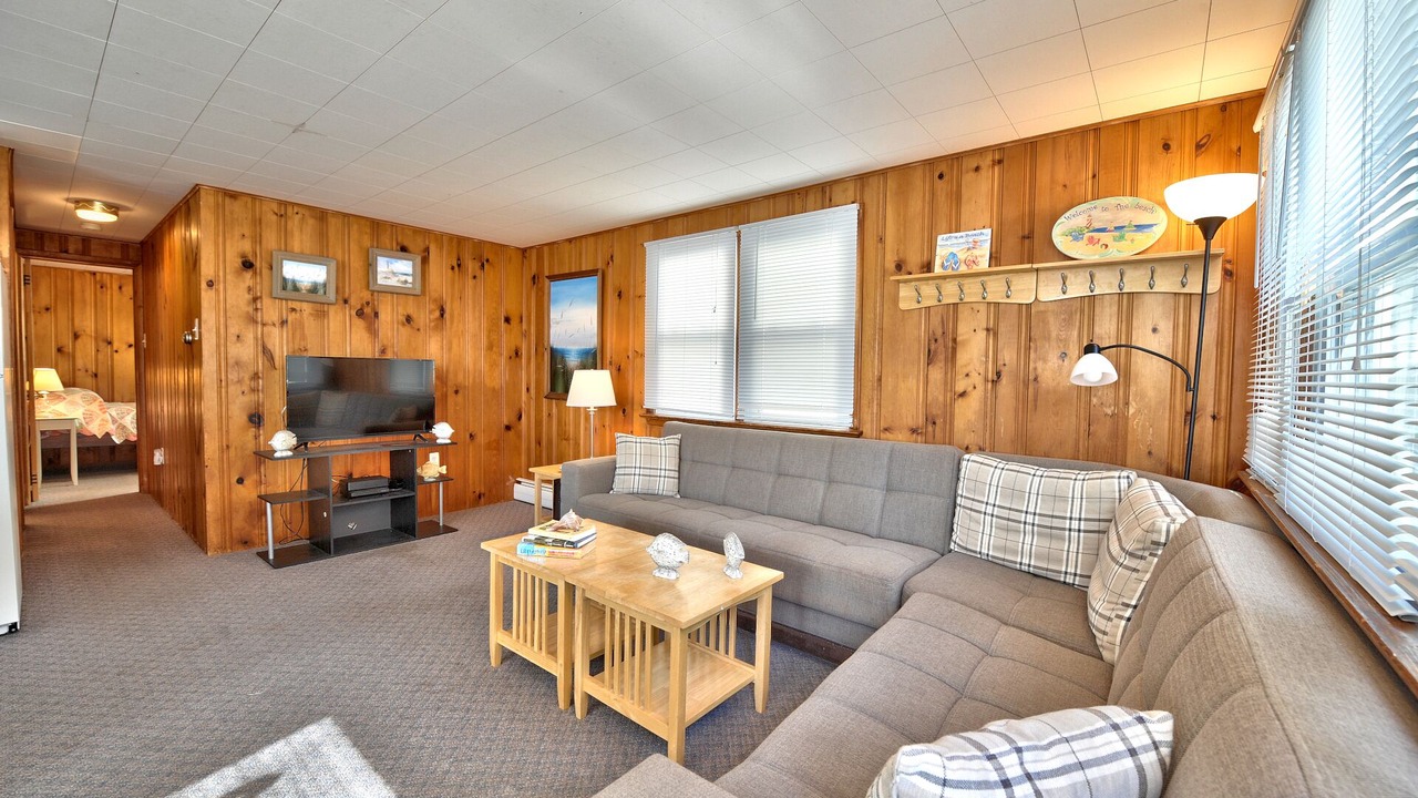 Photo of Livingroom in Beach Haven Gardens