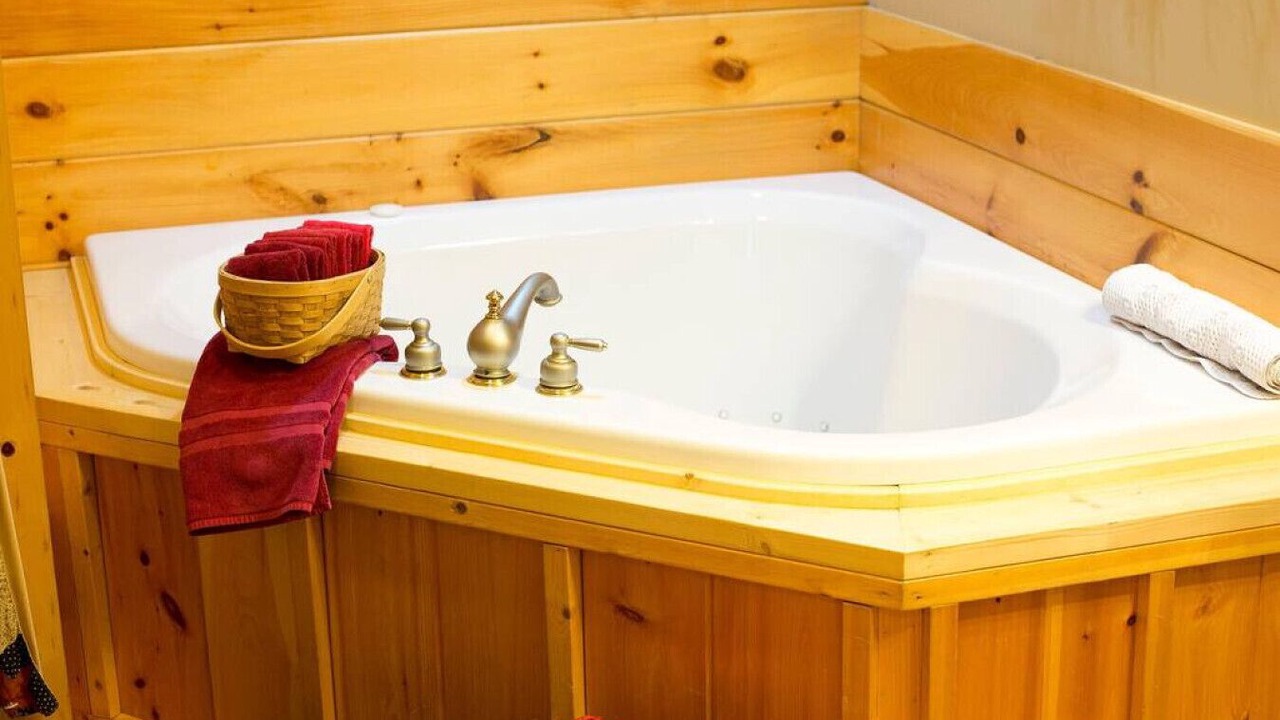Photo of Bathroom in Millersburg