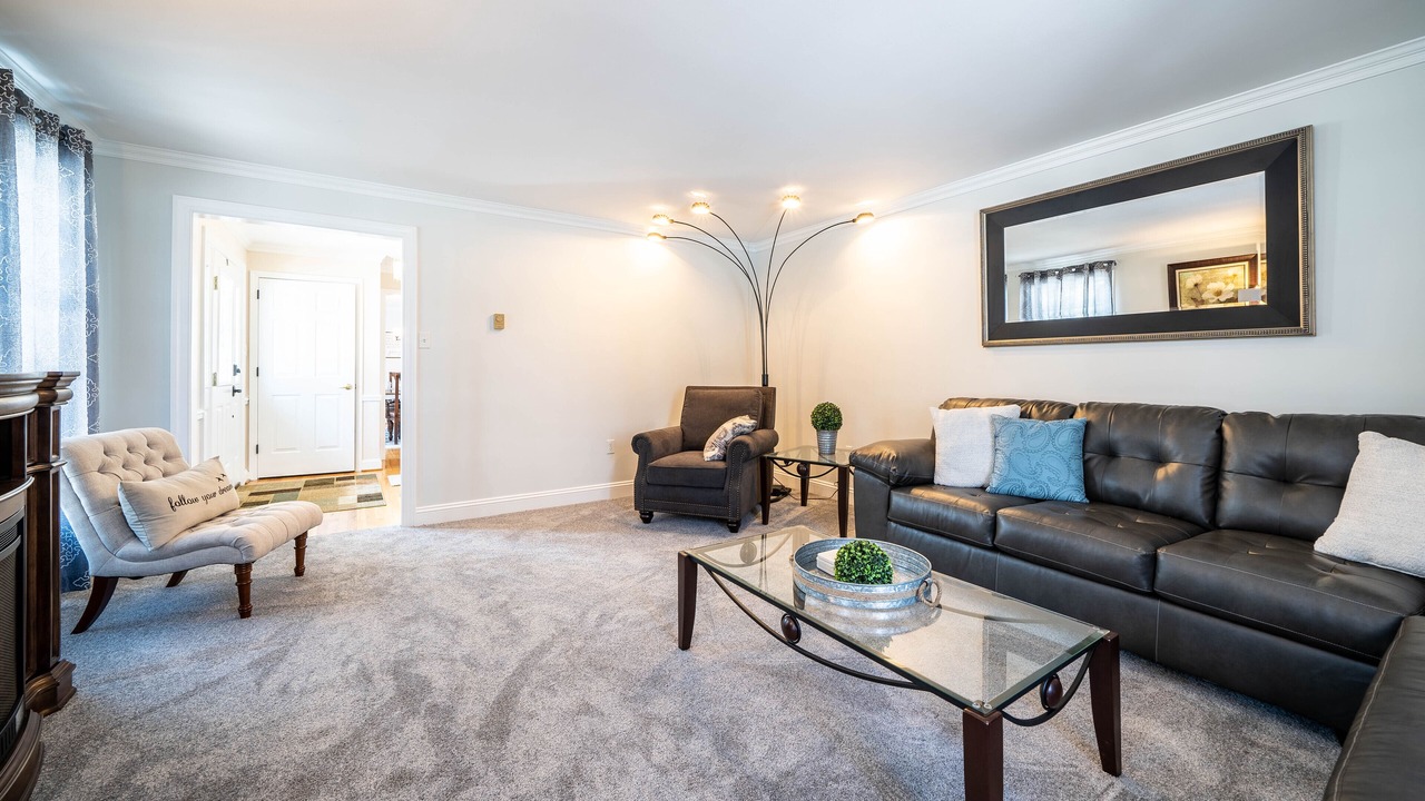 Photo of Livingroom in Bird In Hand