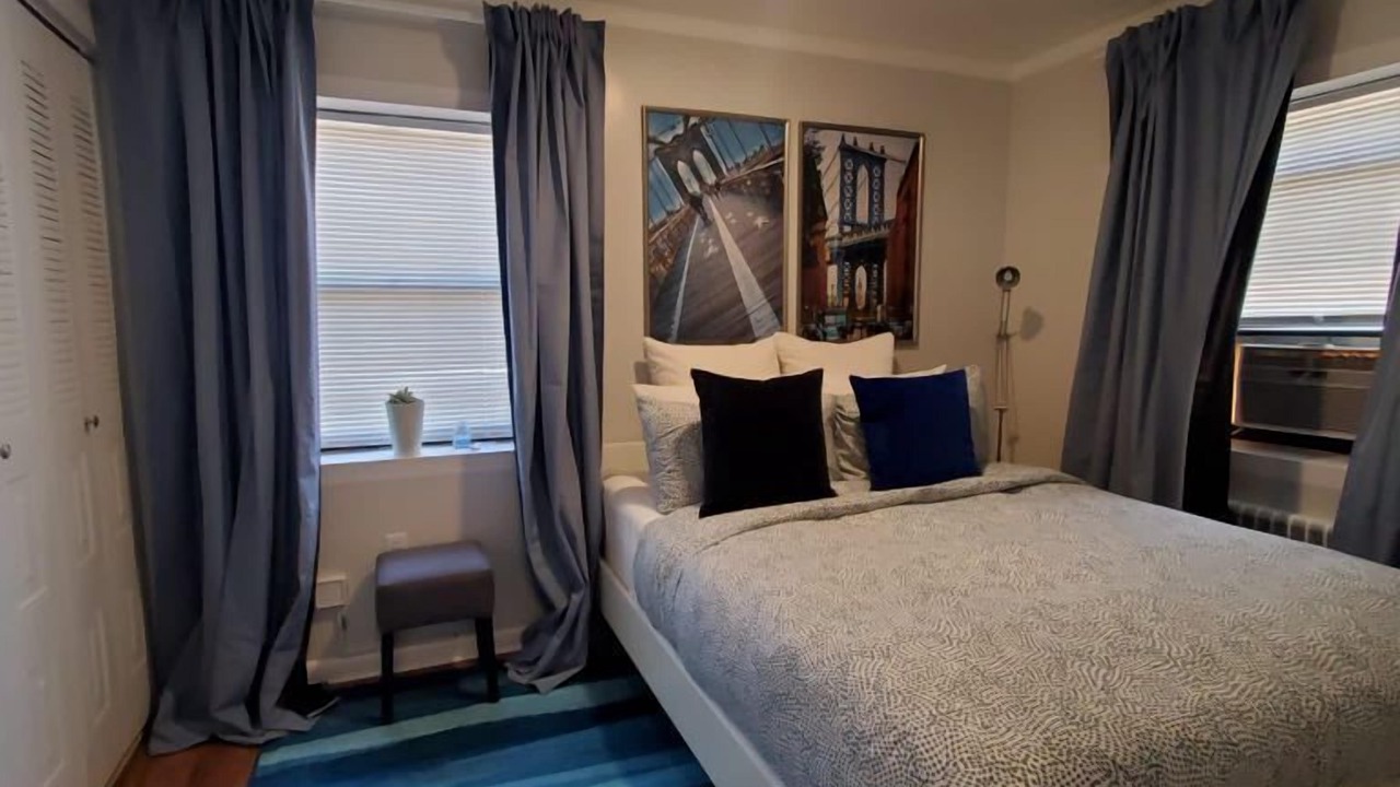 Photo of Bedroom in North Bergen