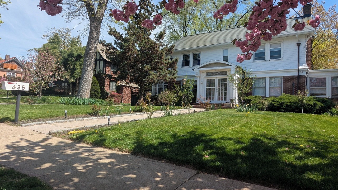 Photo of Outdoor in Elizabeth