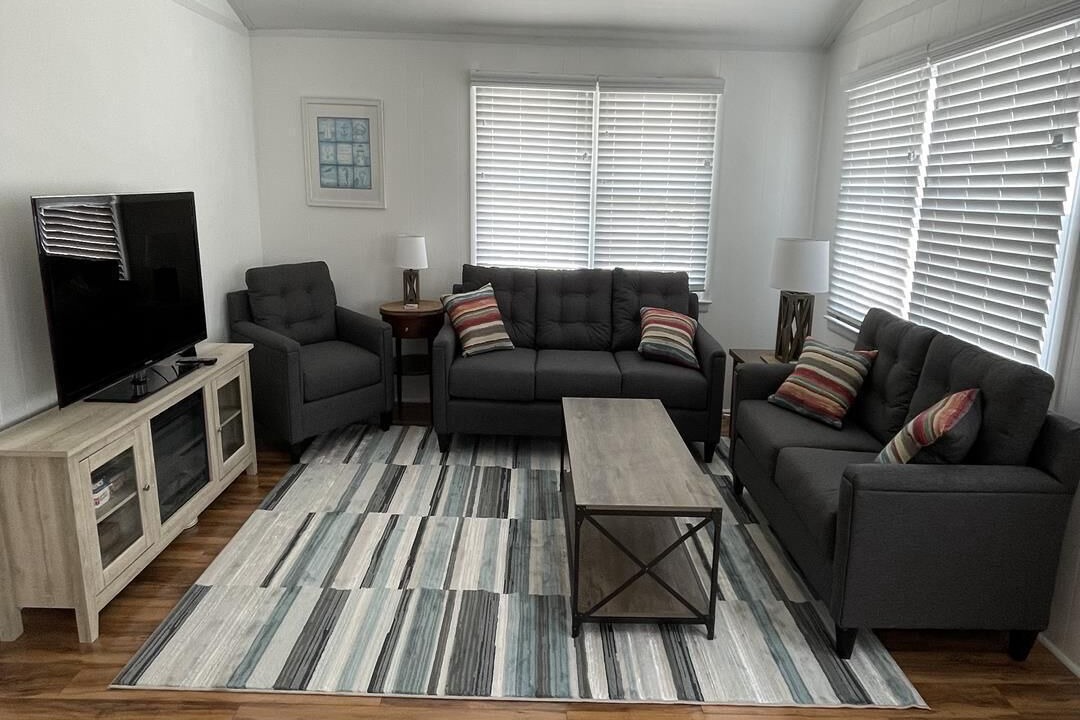 Photo of Livingroom in Ship Bottom