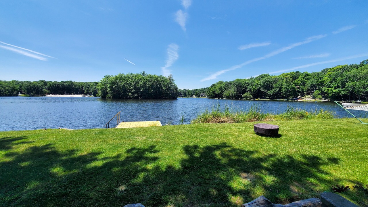 Photo of Outdoor in Wallenpaupauk Lake Estates