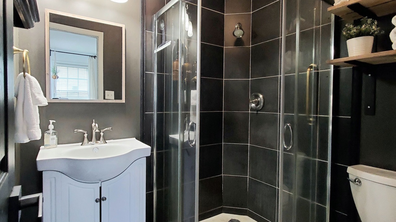 Photo of Bathroom in Elkton