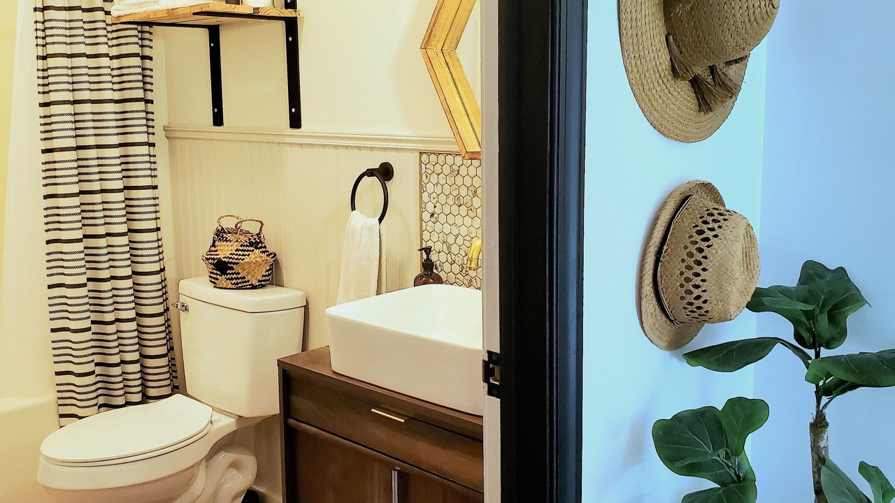 Photo of Bathroom in Elkton