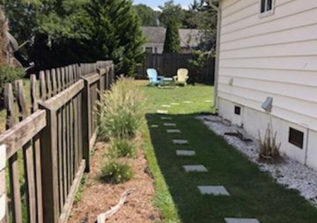 Photo of Outdoor in Issue