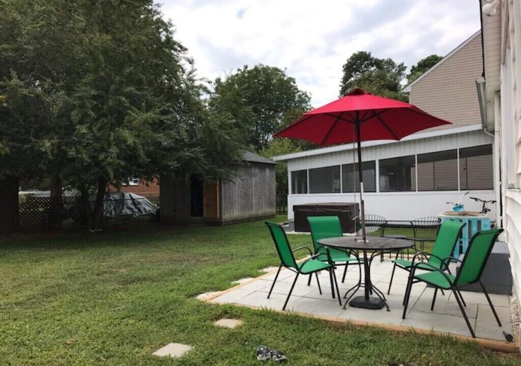 Photo of Outdoor in Issue