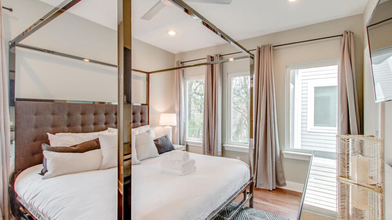 Photo of Bedroom in Chestnut Hill