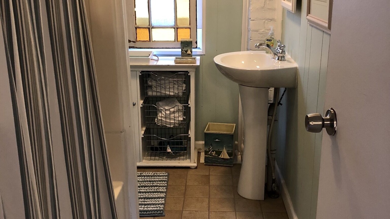 Photo of Bathroom in Ocean Grove