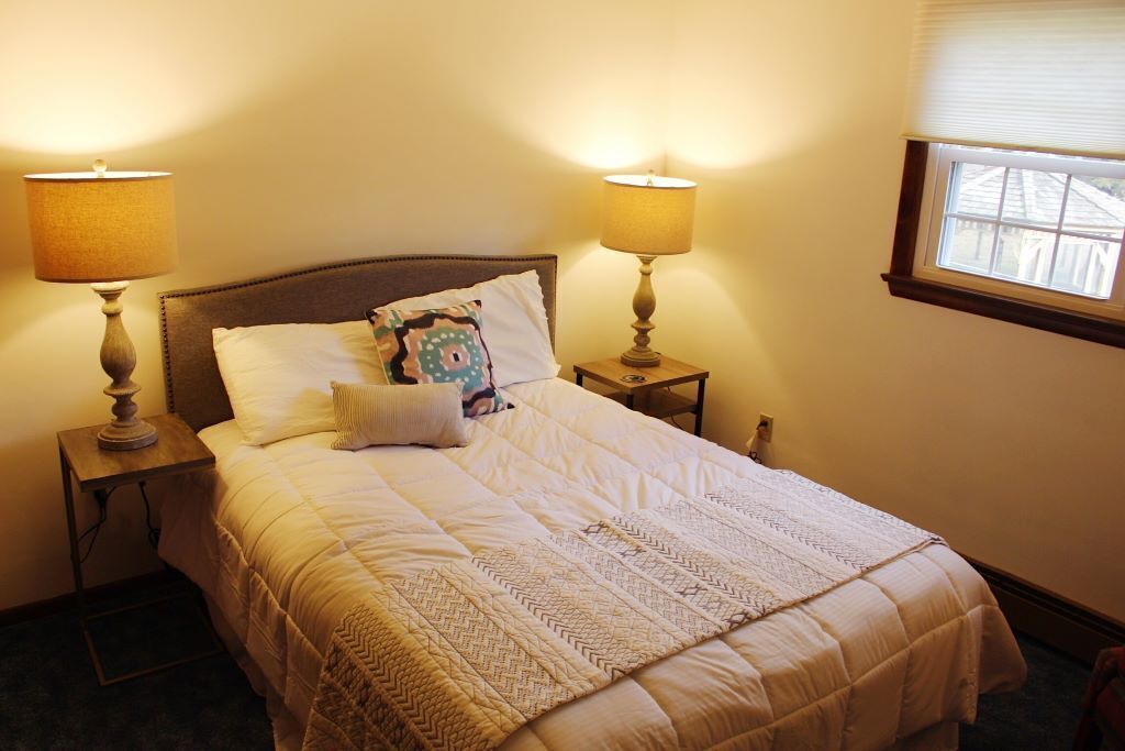 Photo of Bedroom in Annville