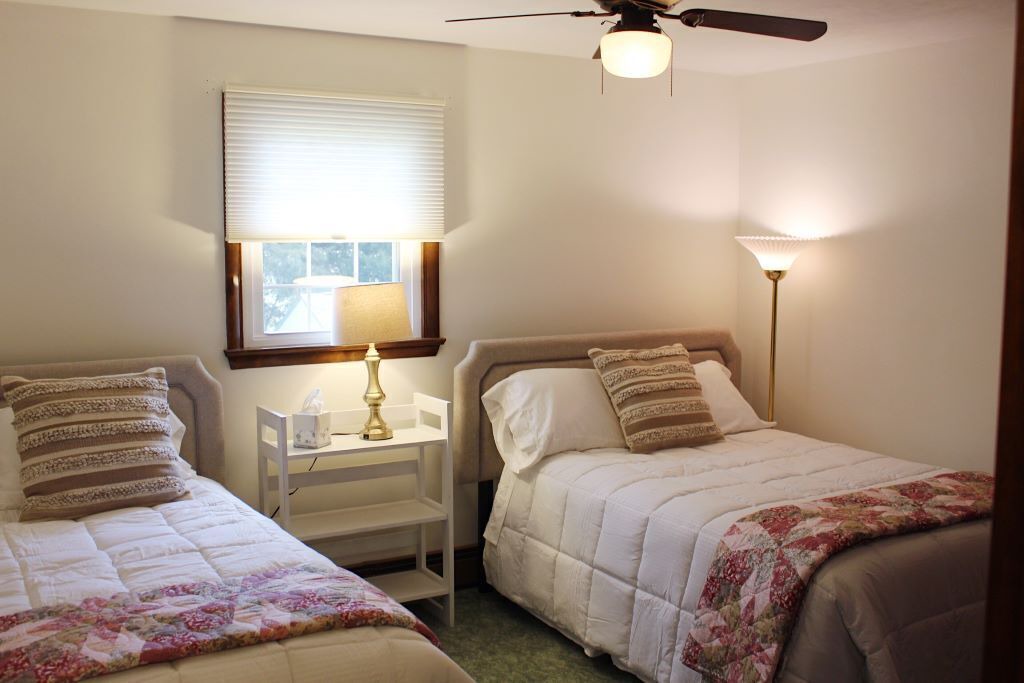 Photo of Bedroom in Annville