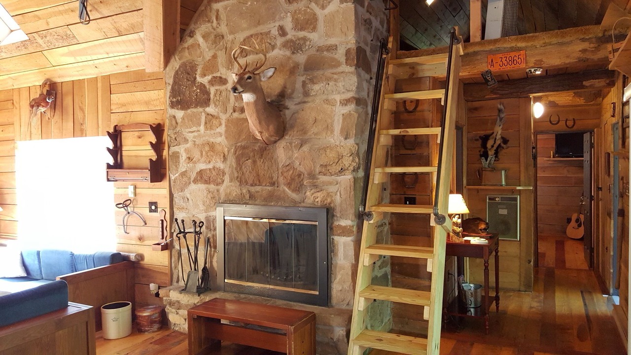 Photo of Livingroom in Champion