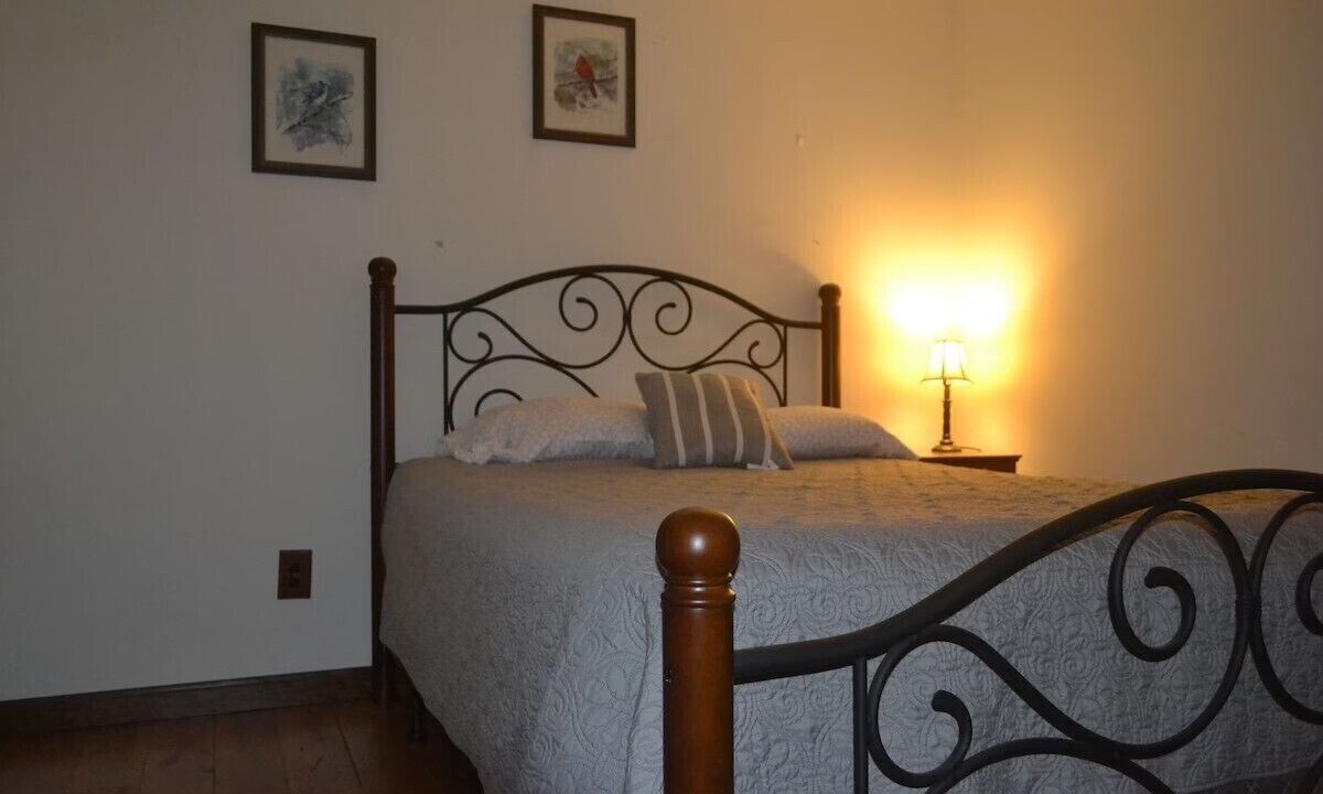 Photo of Bedroom in Weedville