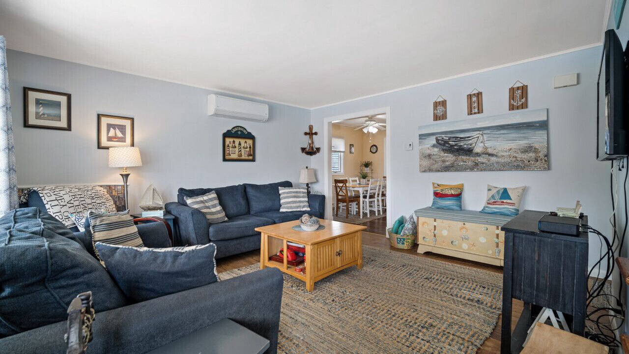 Photo of Livingroom in Brigantine